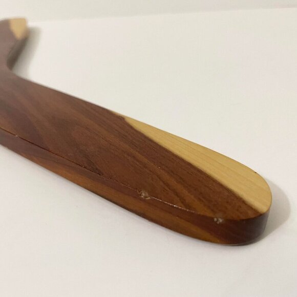 Vintage Australia Souvenir Wooden Boomerang Cribbage Board - Picture 13 of 16